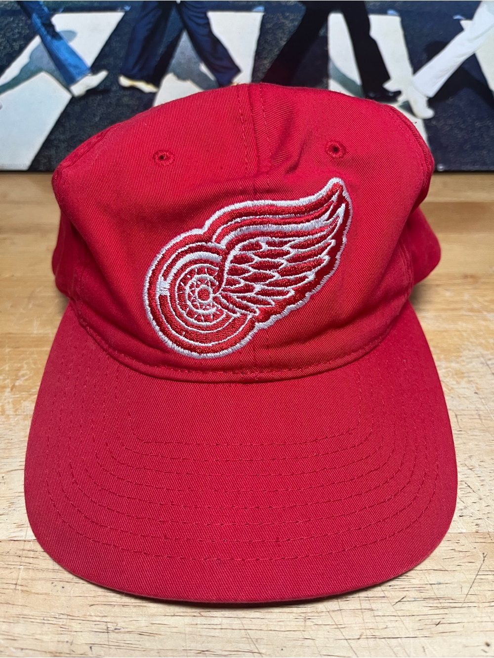 Vintage 90s STARTER Detroit Red Wings NHL hockey snapback hat red one size